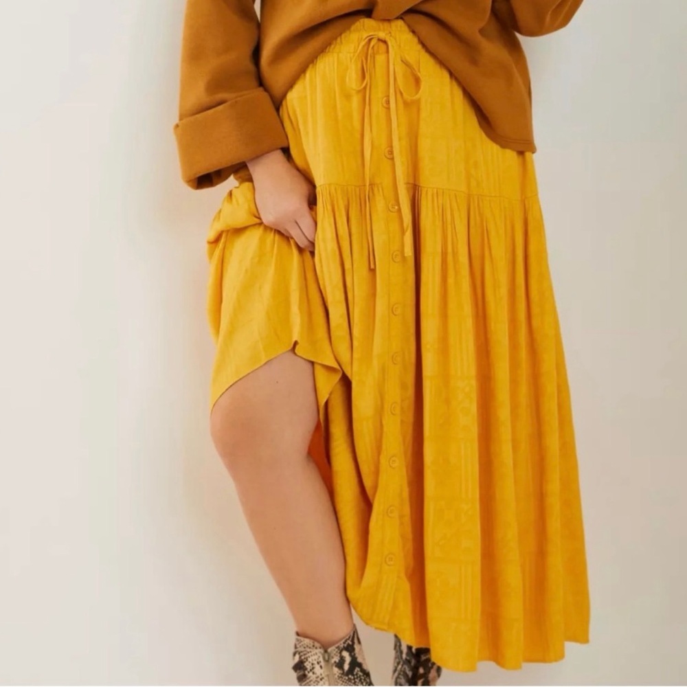 Maeve Textured Button Front Midi Skirt – Orange | Size S | Excellent